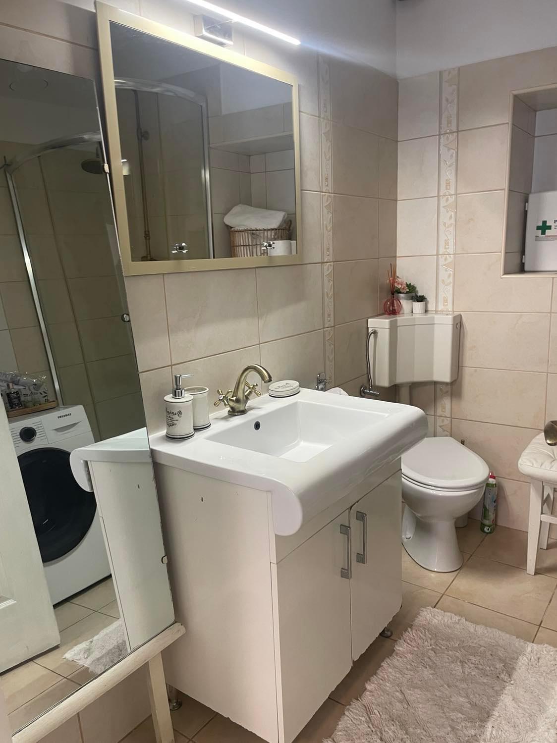 Valentina'S Apartment In City Center Brassó Kültér fotó