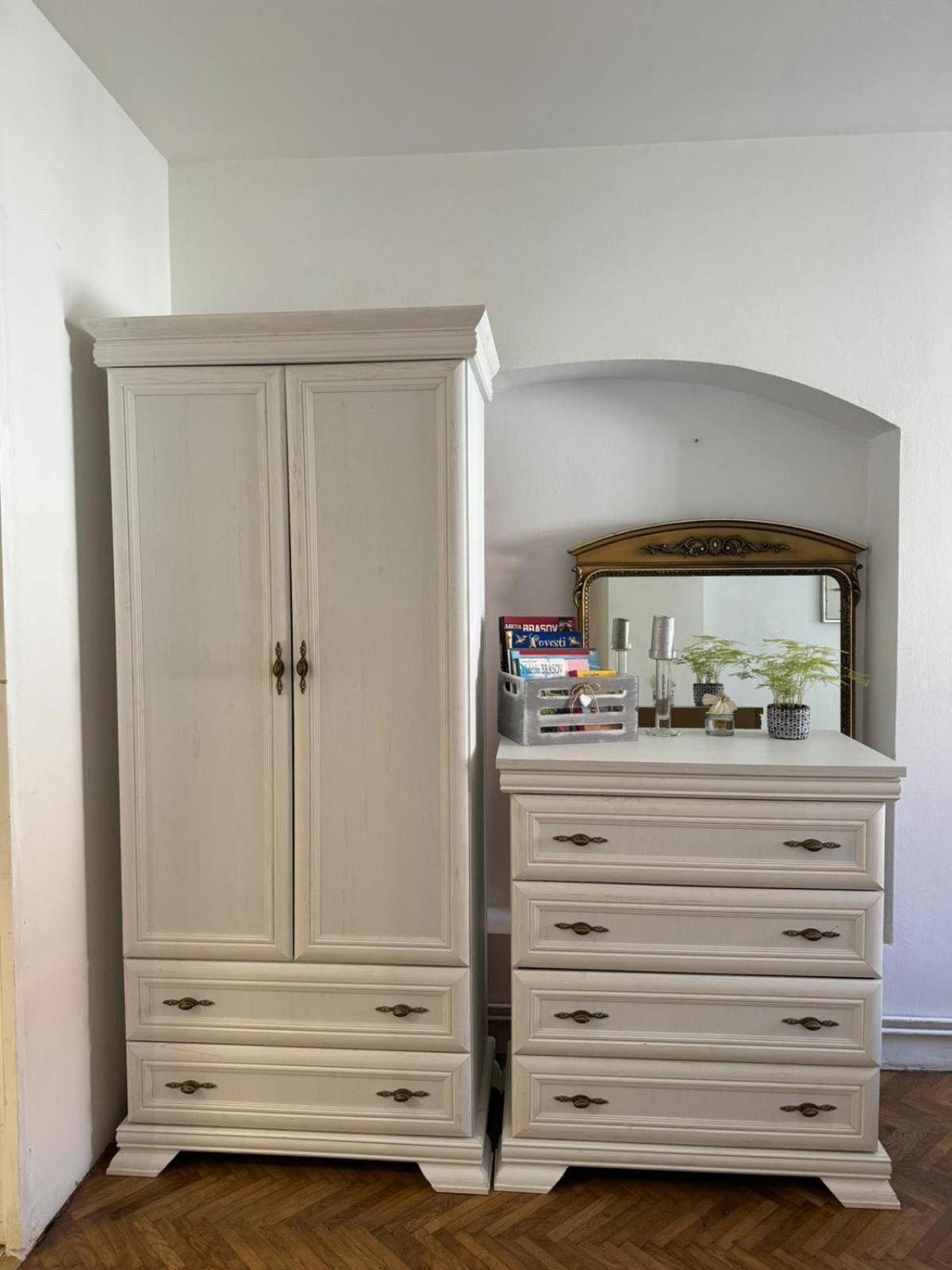 Valentina'S Apartment In City Center Brassó Kültér fotó